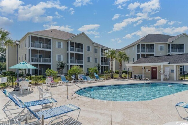 Photo - 2070 Cross Gate Blvd Condo