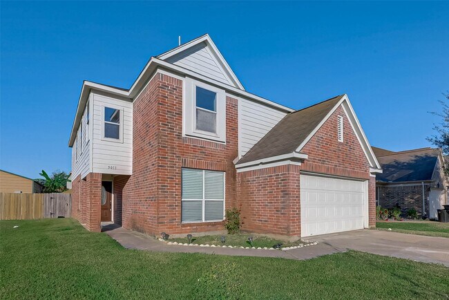 Photo - 5011 Redwing Brook Trail