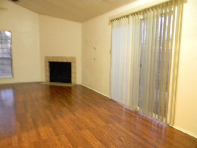 Photo - 4221 Heath St