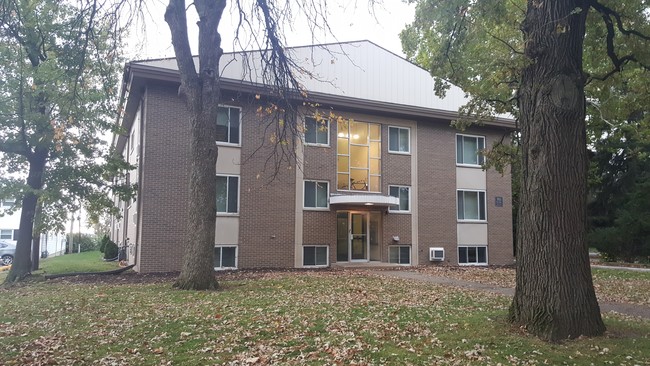 The Avenue Apartments