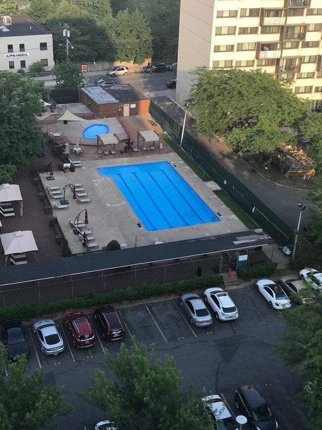 Photo - 201 St Pauls Ave Unit F