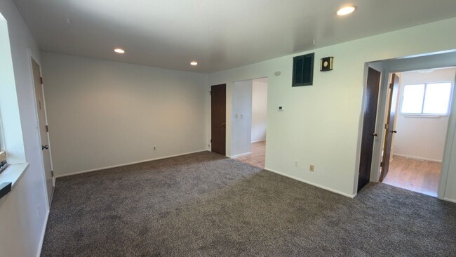 Building Photo - 2116-2122 S Nevada Ave - 2118 Unit 2118