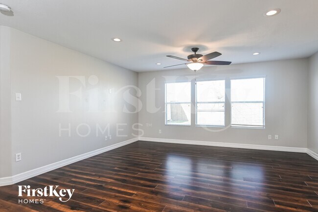 Photo - 8003 Ginger Park Dr