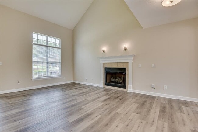 Photo - 614 Ventana Dr