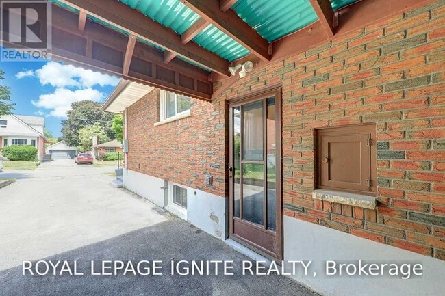 Photo - 501 Dunkirk Ave