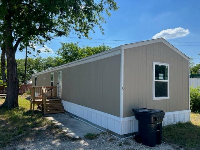 Building Photo - 4210 S Zarzamora St Rental