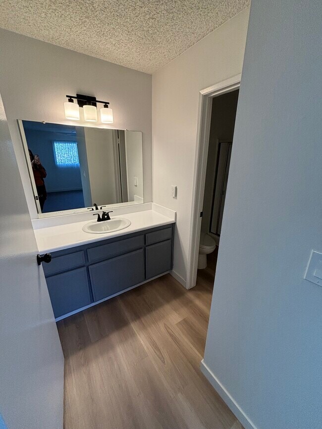 WOODCREST APARTMENTS