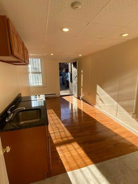 Photo - 507 Beacon St