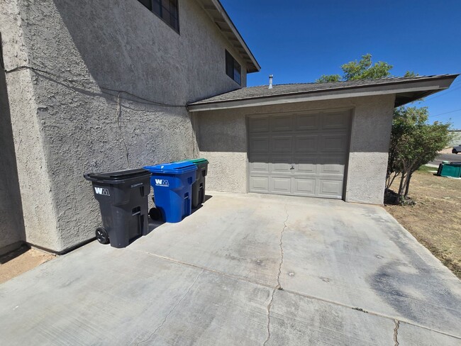 Photo - Place 616 W Graaf Ave Unidad Apt A
