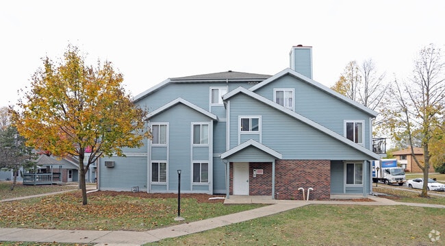 Photo - Orchard Village