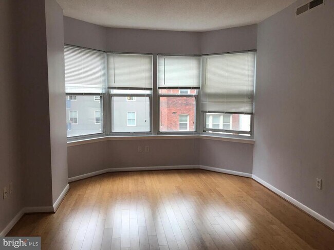 Building Photo - 1111 11th St NW Unit 510