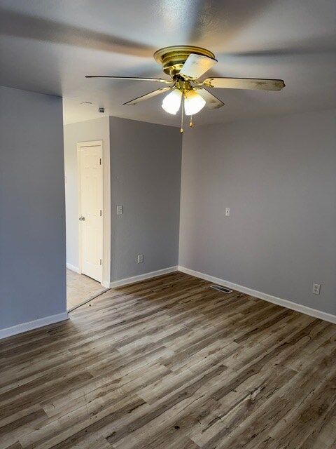 Photo - 850 St Bartholomew Dr