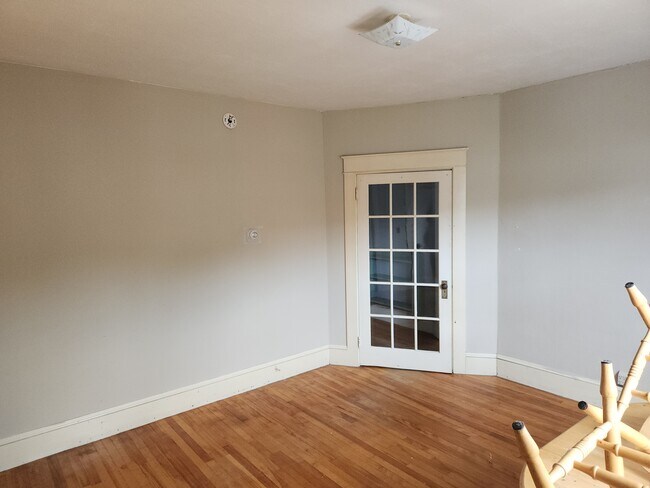 Photo - 1791 Riverside Dr Unit apt 1