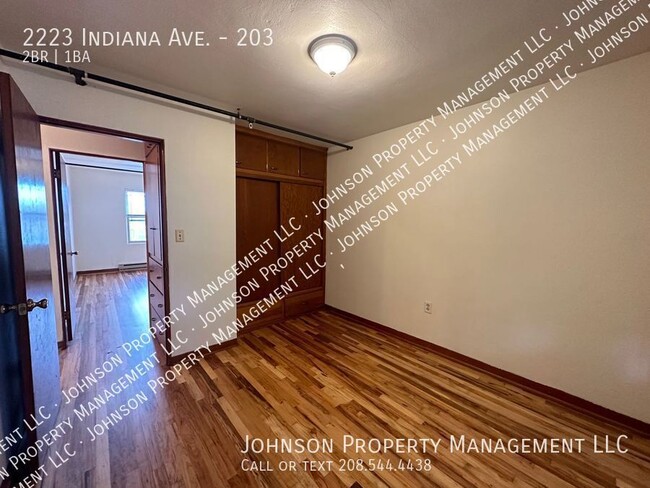Photo - 2223 S Indiana Ave Unit 203
