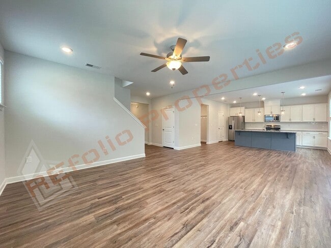 Photo - Lovely 4 Bedroom 2-Car Garage Home with Guest Suite in Main Level @ Sierra Heights, Clayton, Avai...