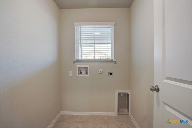 Photo - 171 White Dunes Dr