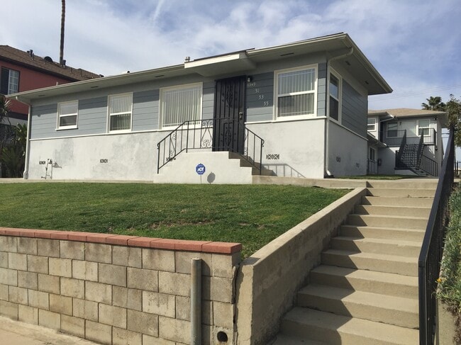 Building Photo - 6951 Kittyhawk Ave Unit 6951