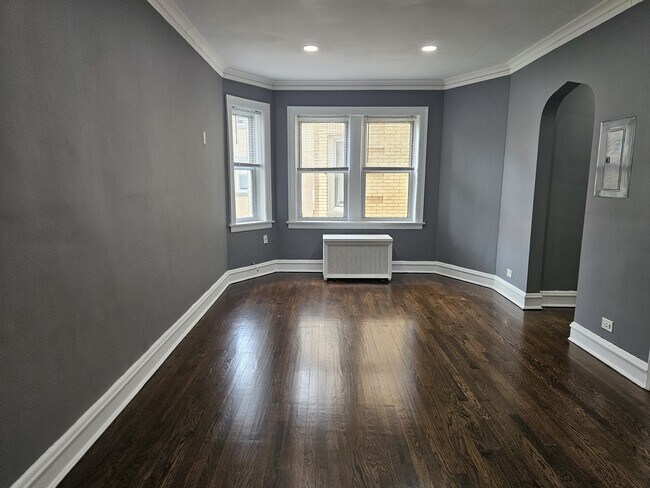 Photo - 6545 N Francisco Ave Unit 2B