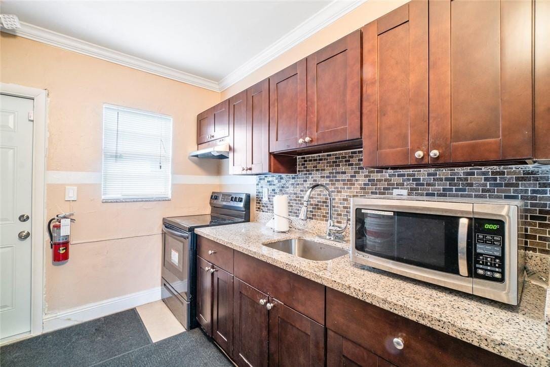 Photo - 700 NW 14th Terrace Unidad 733-1