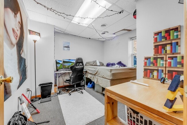 Photo - Vulcan K Team Apartments