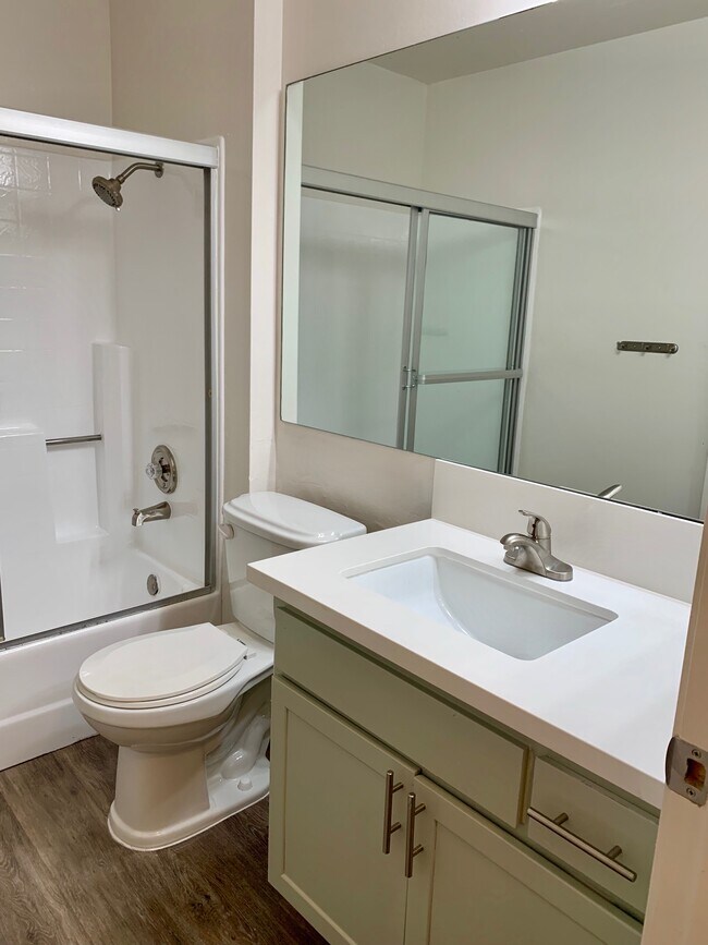 Photo - Amherst Manor