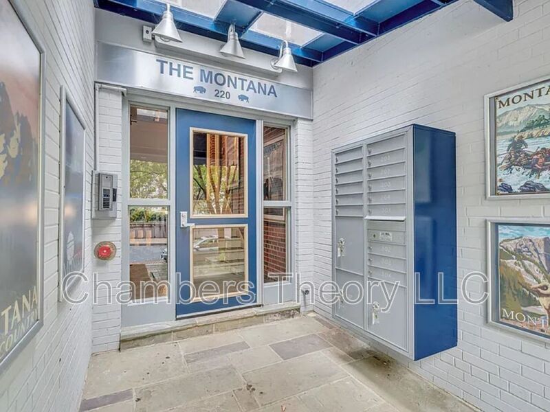 Photo - 220 2nd St SE Unidad 303