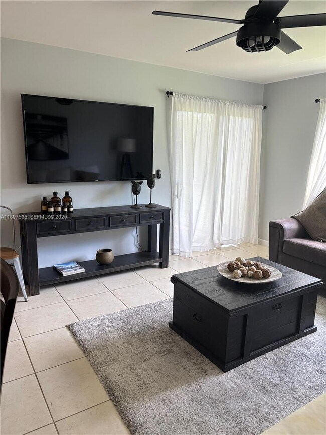 Photo - 13055 Albright Ct Unit 14