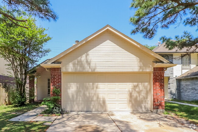 Building Photo - 9210 Golden Sunshine Dr Rental