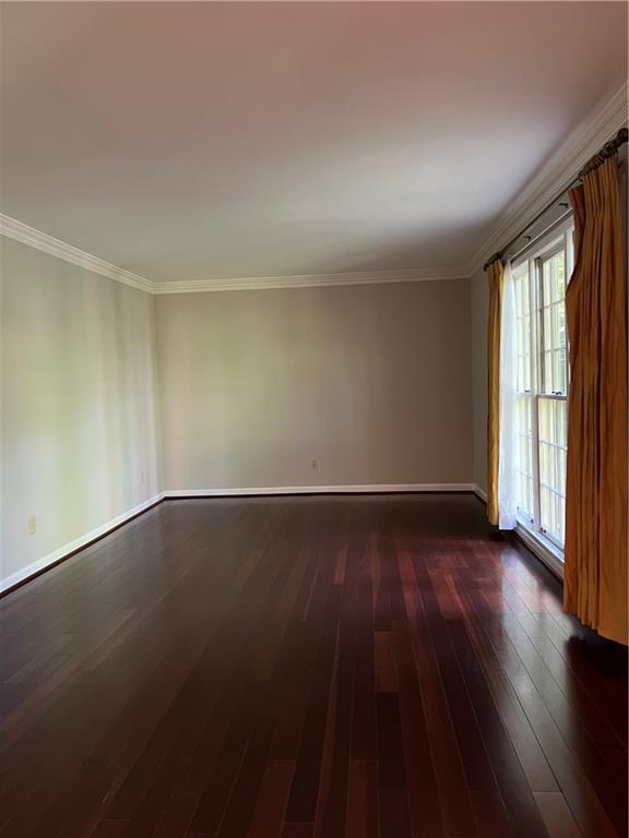 Photo - 370 Woodstone Dr