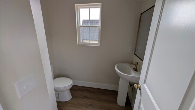 Photo - 314 Hillandale Rd Unit SI ID1579385P