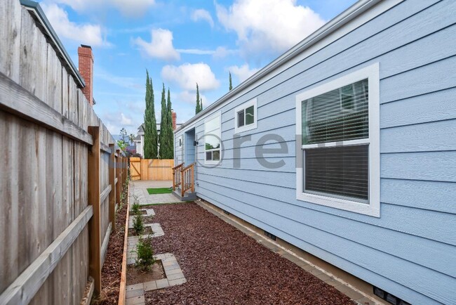 Photo - 10112 Westminster Ct