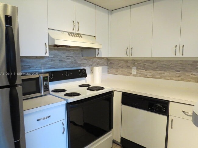 Photo - 12160 St.Andrews Pl