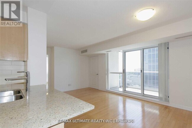 Photo - 5793 Yonge St Unité 2205