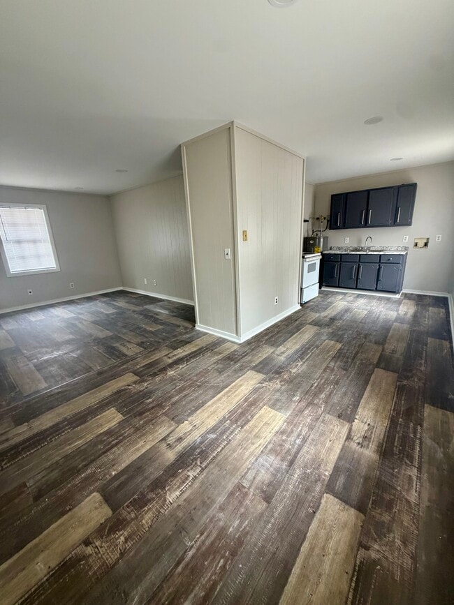 Photo - 1620 3rd Ave N