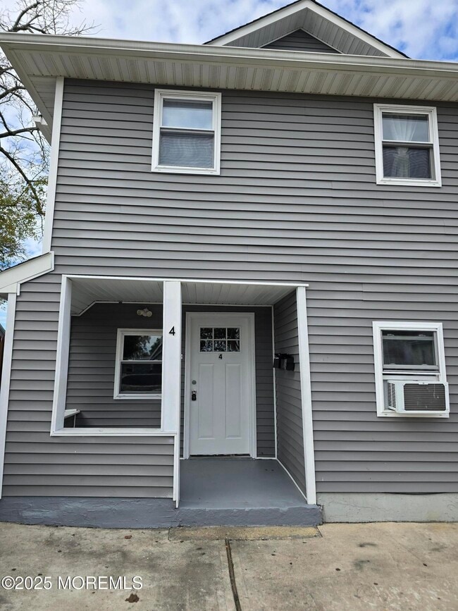 Building Photo - 1500 Corlies Ave Unit 4