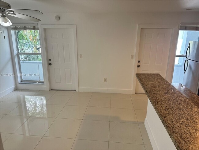 Photo - 3071 SW 27th Ave Unit 25
