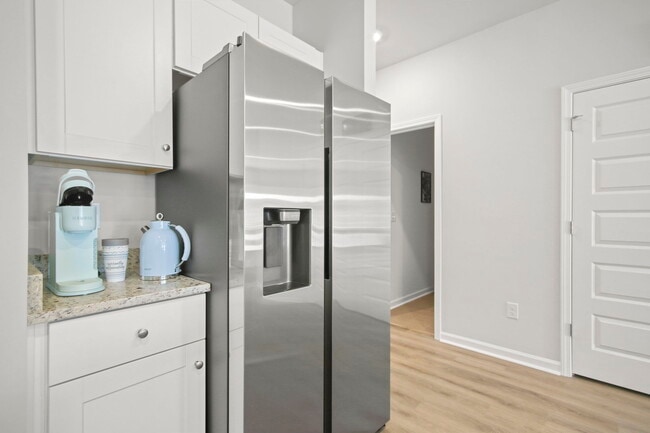 Photo - 508 Sea Sparrow St