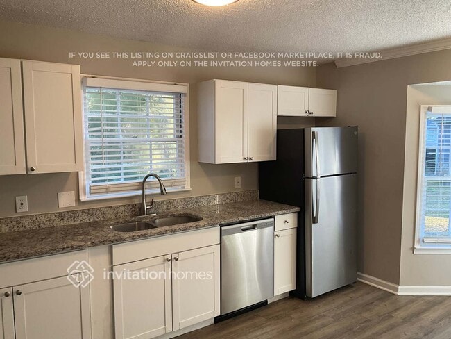 Photo - 5066 Stoney Point Ln