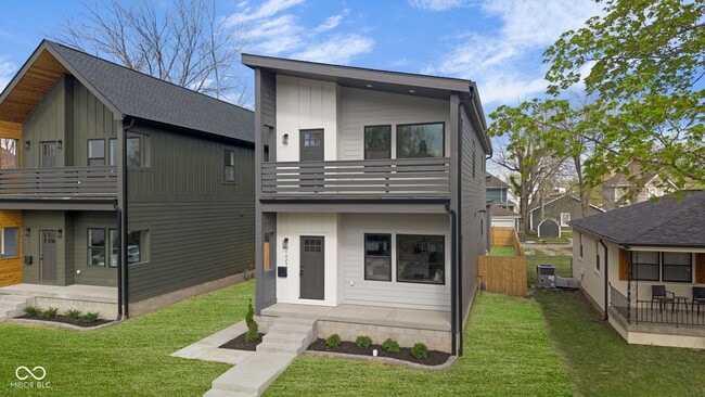 Photo - 1025 Churchman Ave