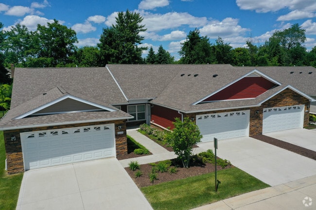 Building Photo - Redwood Canton