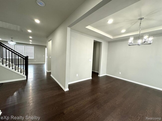 Photo - 49477 Hummel Dr