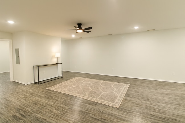 Photo - 800 Sycamore St