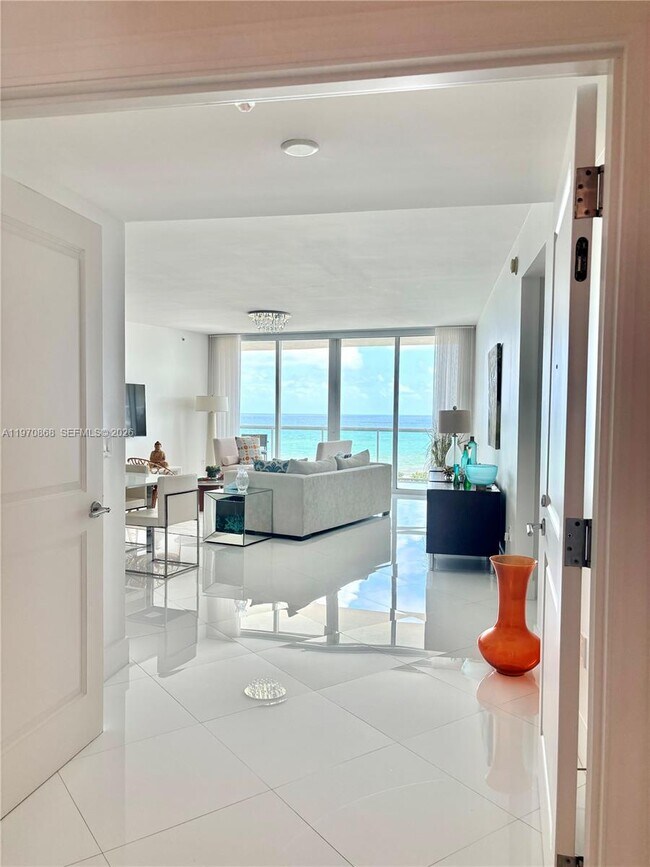 Photo - 1 N Ocean Blvd Unit 1004