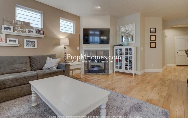 Photo - Luxury Four Bedroom Home in King City!