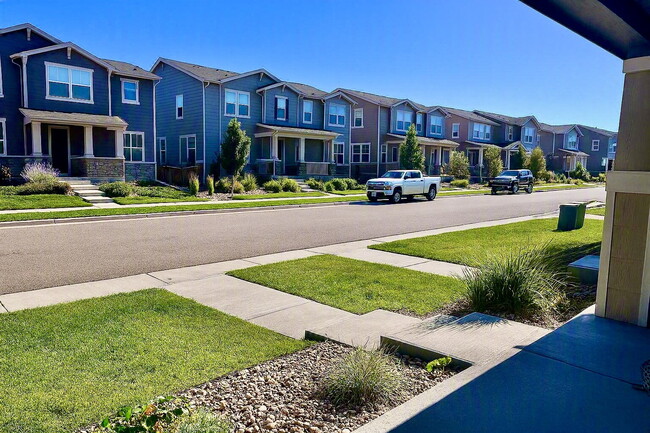 Photo - Beautifully Maintained 4BR/3.5BA Townhome with Finished Basement in Prime Aurora Location w/2-Car...