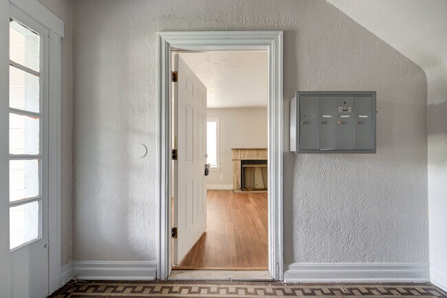 Photo - 817 East Dr Unit 817
