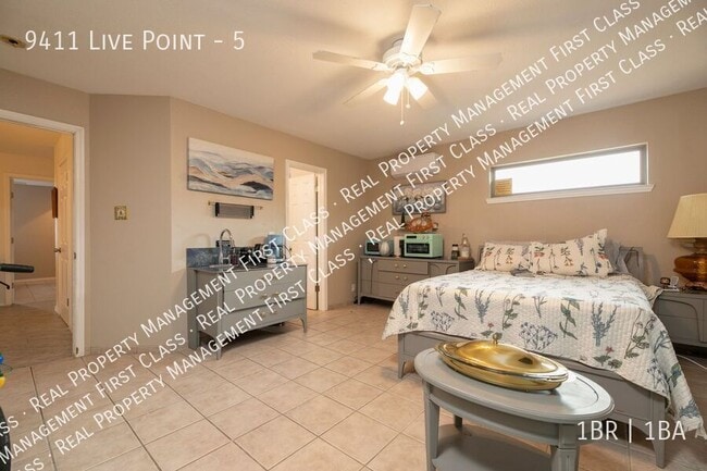 Photo - 9411 Live Point Unit 5