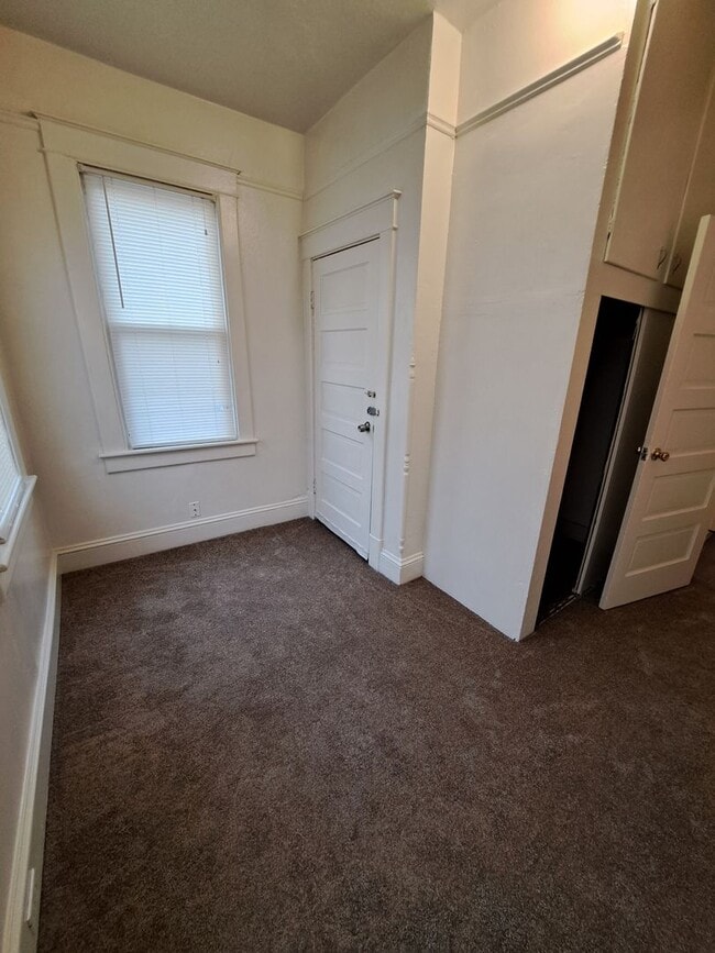 Photo - 1321 Chesapeake Ave Unit B