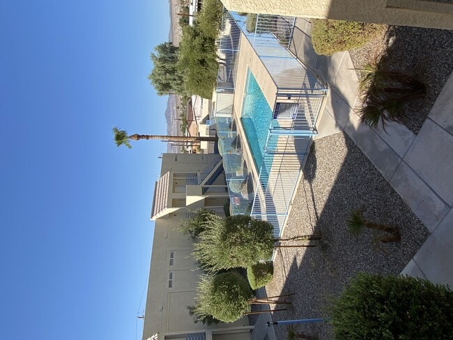 1123 Ramar Road