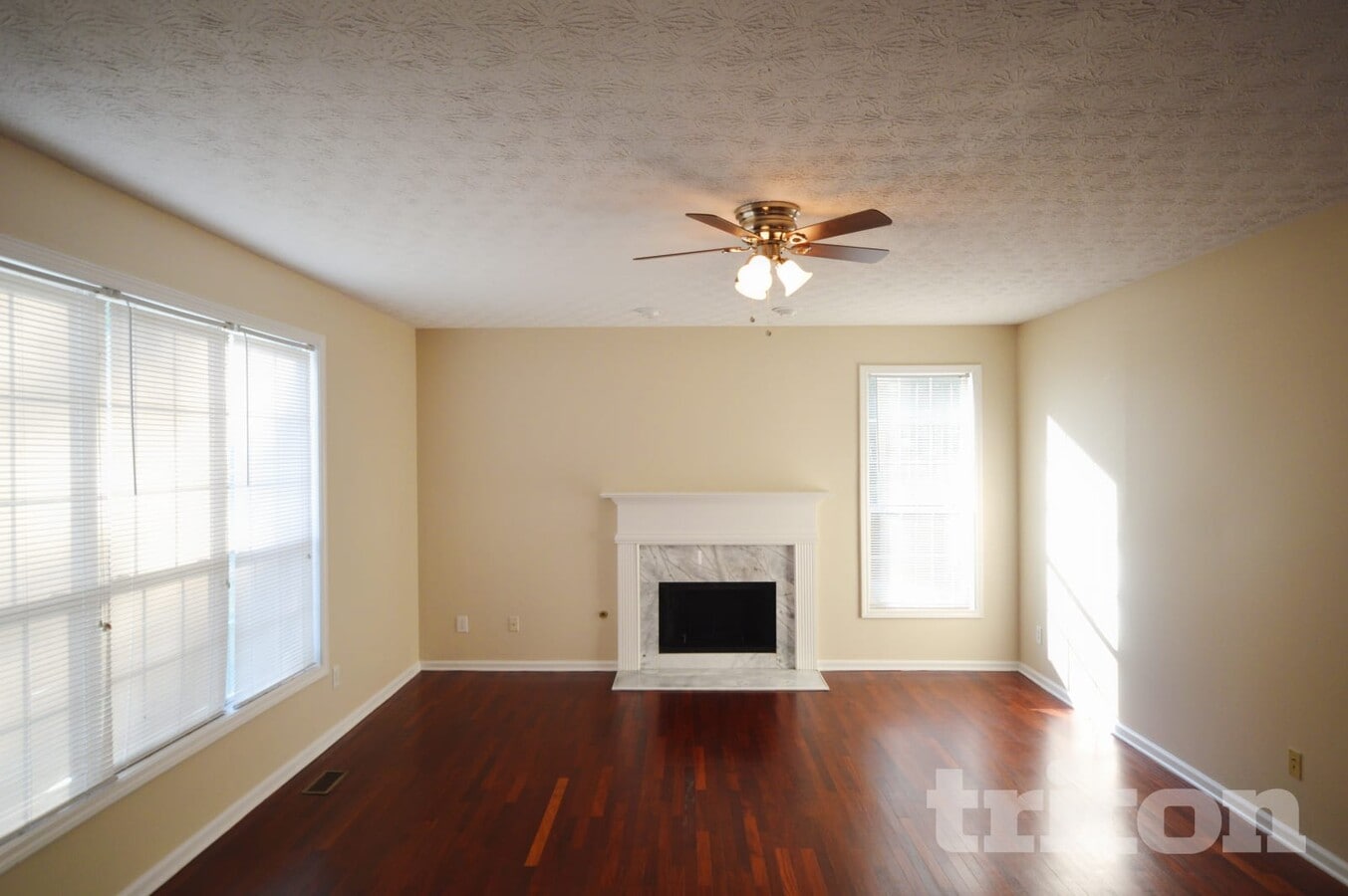 Photo - 2290 Lost Forest Ln SW